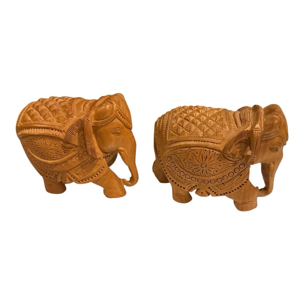 Kadam Wood Elephant Pair Set of 2 5-inch Hand Carved India Decor Collectible Art